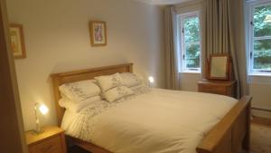 Modern Home in the Heart of Rosscarbery Village