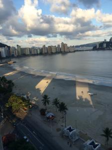 Lindo Apto com Vista ao Mar