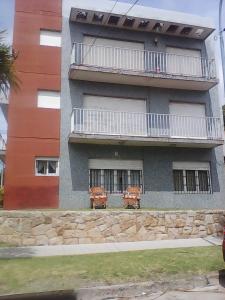 MOGOTES FLAT FRENTE AL MAR