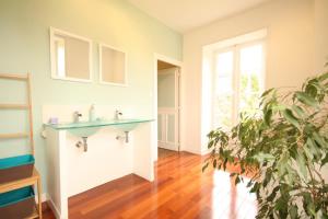 B&B / Chambres d'hotes Les Hotes du Prieure : photos des chambres