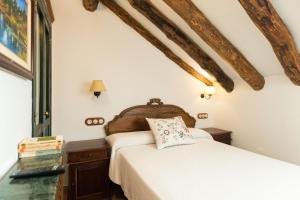 Economy Double Room room in CALERILLA Hotel
