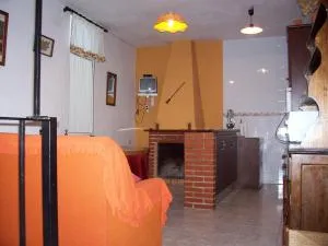 Casa Amigo - Castaño de Robledo