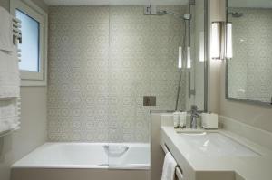 Hotels Hotel Parc Saint-Severin - Esprit de France : photos des chambres
