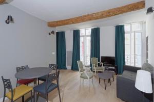 Appartements L'Argenterie, Apparts de charme climatise parking gratuit : photos des chambres