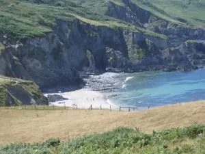 Old Vicarage Mortehoe Near Woolacombe 2 x sleeps 4 and 1 x sleeps 10 cottages - Lee