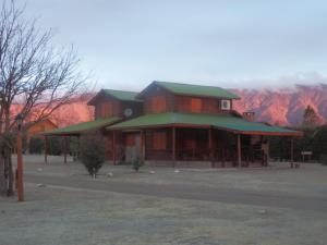Las Cortaderas Cabañas de Tronco