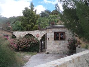 Lantana Stone House