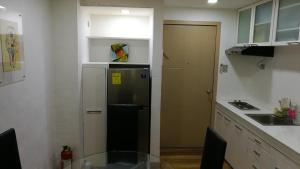 M-Place South Triangle