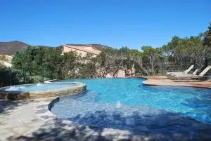 因坎图酒店 - 加莱里亚