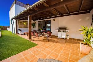 VillaTommy heated pool, hottub, fast wifi