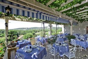 Hotels La Terrasse - Les Collectionneurs : photos des chambres