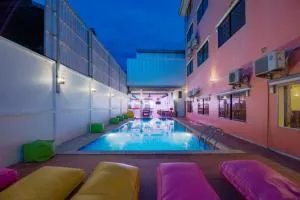 暹粒切尔德背包客旅舍 - 暹粒