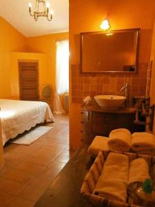 B&B / Chambres d'hotes Les Aiguieres en Provence : photos des chambres