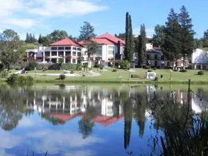 Gran Hotel del Lago - Characate