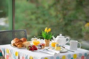 B&B / Chambres d'hotes B&B Le Logis Du Mas : photos des chambres