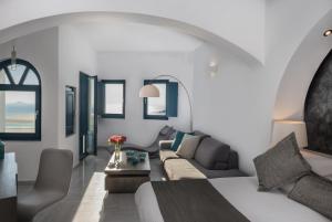 Anteliz Suites Santorini Greece