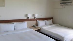 Phòng gia đình với phòng tắm riêng. (Family Room with Private Bathroom)