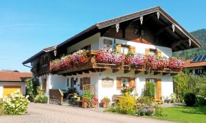Ferienwohnungen mit Bergblick
