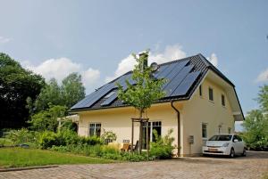 sehr schöne Ferienwohnung in Poseritz am Park