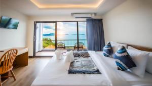 Samui Bayview Resort & Spa - SHA Plus