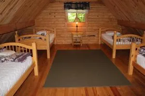 Appalachian Camping Resort Log Home 6 - Minersville