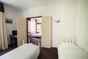 Hotels Hotel Saint Paul : photos des chambres