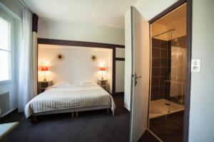 Hotels Hotel Saint Paul : photos des chambres