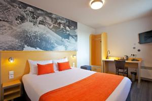 Hotels Aka Lodge Lyon Est : Chambre Double ou Lits Jumeaux Affaires  - Non remboursable