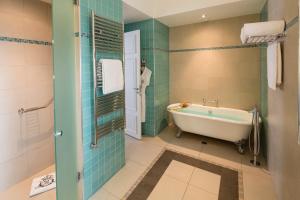 Hotels Majestic Hotel Spa - Champs Elysees : photos des chambres