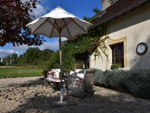 Maisons de vacances Stylish Holiday Home in Le Ch telet with Private Pool : photos des chambres