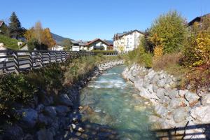 Frozen Time Apartments