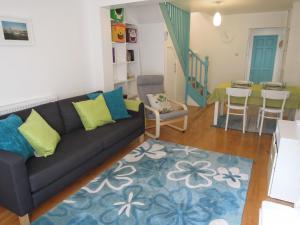 Pretty Victorian Cottage