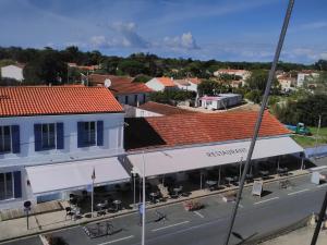 Hotels Les Bains Boyardville - Hotel et Restaurant : photos des chambres