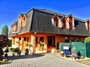 Hotel Senica, Garni - 塞尼察