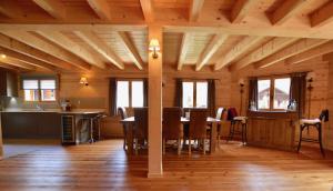 Chalets Chalet Imperial : photos des chambres