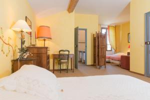 B&B / Chambres d'hotes Domaine Grand Guilhem : photos des chambres