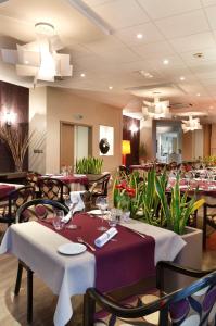 Hotels B&B HOTEL Montbeliard-Sochaux : photos des chambres