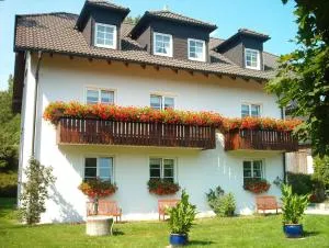 Gasthof Pension Walther - Mussen