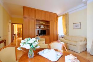 Comfort Suite (4 adults) room in Dea Suite Roma