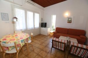 Apartment Alan with Terrace 