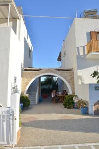 Theoni Studios Naxos Greece