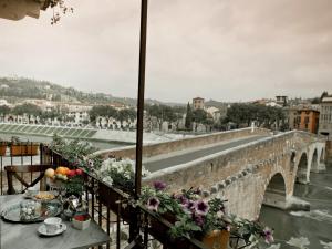 Suite Ponte Pietra PANORAMIC CITY CENTER VIEW