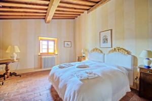 Four-Bedroom Apartment