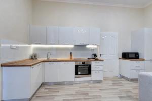 Your home near Parliament