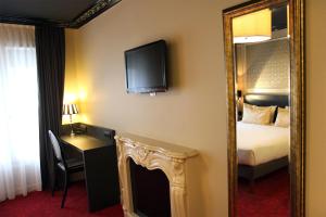 Hotels Best Western Le Montmartre – Saint Pierre : photos des chambres