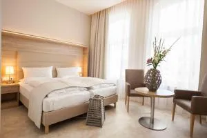 Ostseehotel Warnemünde - Warnemünde