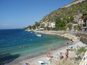 Beach Front Apartment Korinthia Greece