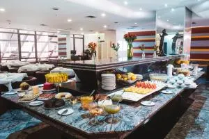 Hotel Golden Park Campinas Cambuí By Nacional Inn - 坎皮纳斯
