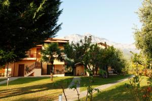 Ariadni Hotel Bungalows Thassos Greece