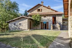 Piedimonte - بالازولو سول سينيو